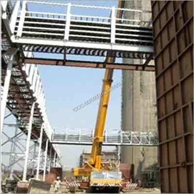 Hydraulic Telescopic Crane Rental Services