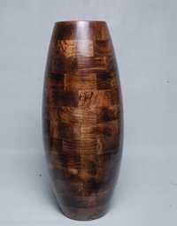 हस्तनिर्मित लकड़ी के फूलदान