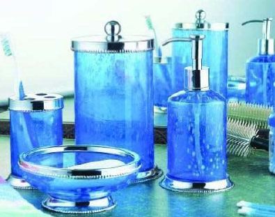 Hammer Glass Bathroom Set