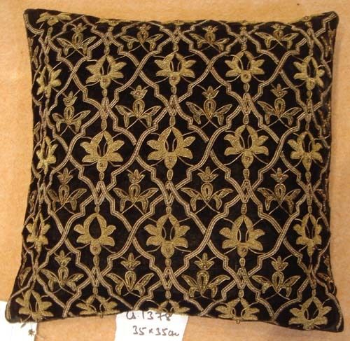 Zari Cushion Cover