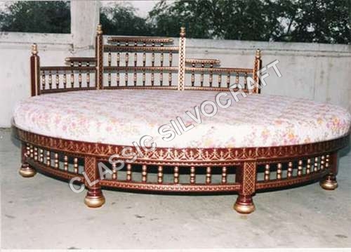 Sankheda Furnitures-Sankheda Round Double Bed