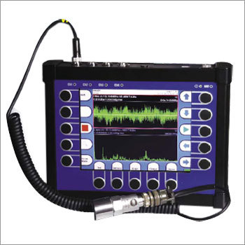 VA4Pro a 4 channel Vibration Analyser - Data Coll