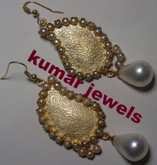 AMMBI STYLE MUGHAL EARRING