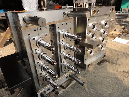 8 Cavity Pet Preform Mould