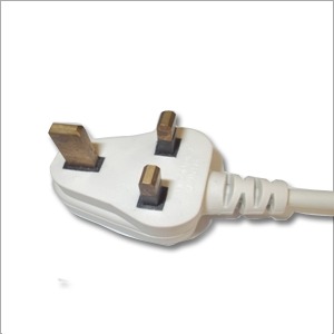Angled UK Plug (w/o Fuse) for Class I Appliance - Plastic, H05VVF 3x0.75mm² Cable, 6A 250V, VDE Rated