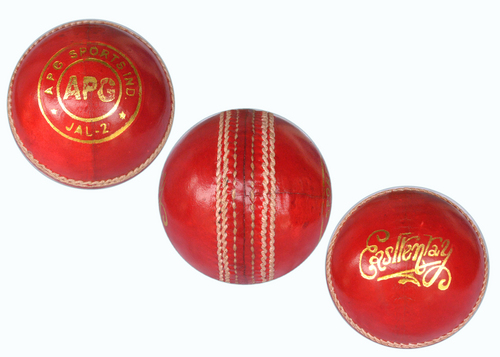 English Leather Cricket Ball Age Group: Adults