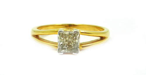 0.66 CT EGL CERTIFIED PRINCESS DIAMOND 14K YELLOW GOLD SOLITAIRE RING