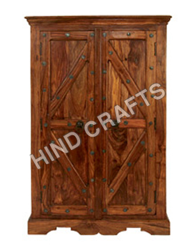  Wood Almirah