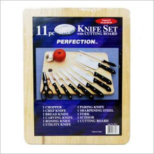 Knife Set With Cutting Board