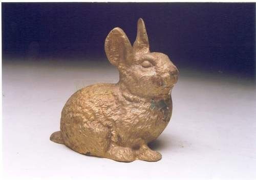 Rabbit Paper Weight - Color: Golden