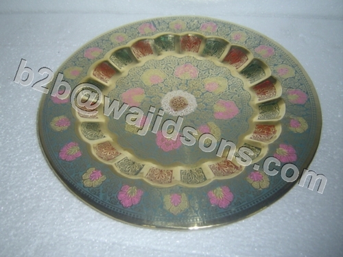 Round Tray - Ceramic 24.20 cm Diameter Green, Floral Design, Glossy Finish, Durable and Easy to Clean