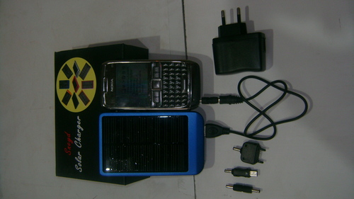 SOLAR MOBILE CHARGER