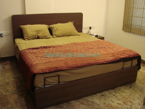 Master Bed Room Cots 