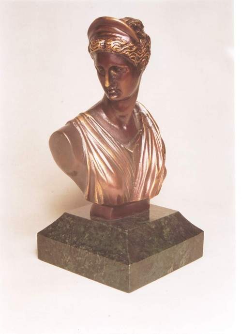Goddess Diana Sculpture Height: 28  Centimeter (Cm)