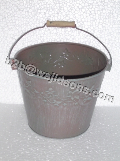 Making Galvanized Bucket