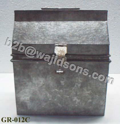 Rectangle Covered Box - Galvanized Steel, 15.24x22.86x25.40 cm, Gray - Durable Storage, Portable Design, Secure Clasp Closure, Weather Resistant