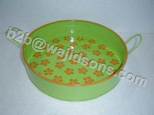 OVAL TUB WITH HANDLE AND MOTIF GREEN