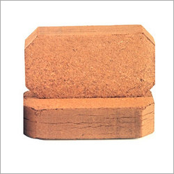 Palletising Coco Peat Block (650 Gram)