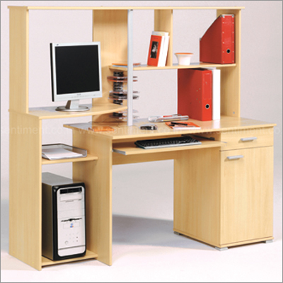 Modular Computer Table