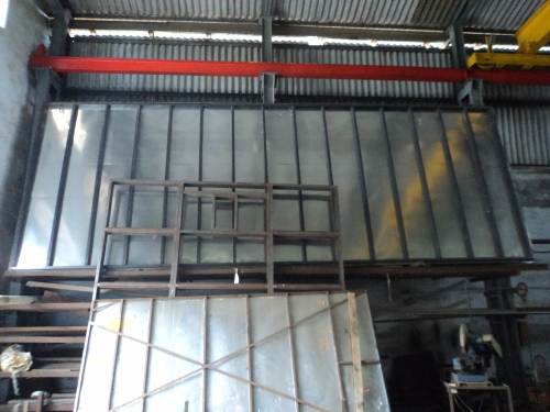 Fabricator