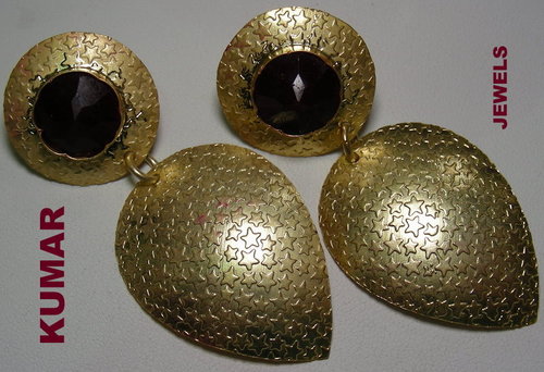 LEAF SHAPE MUGHAL ANTIQUE EARRING IN RUBY