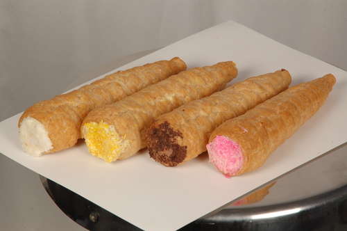 flavoured cream roll