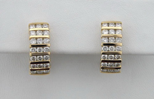 Avsar Real Gold and Diamond Hoop Earring # AVE100