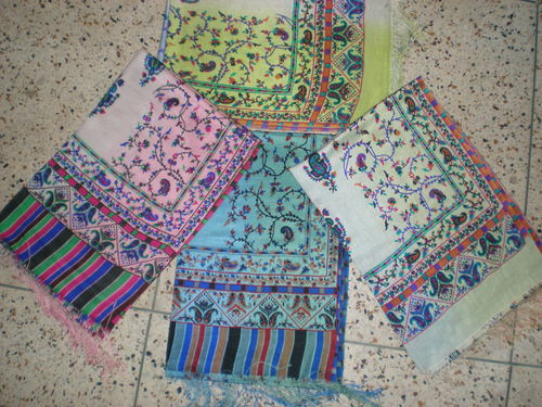 Silk Blend With Wools