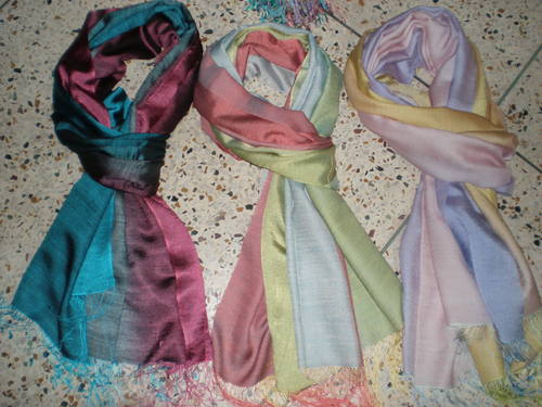 Silk Blend With Wools