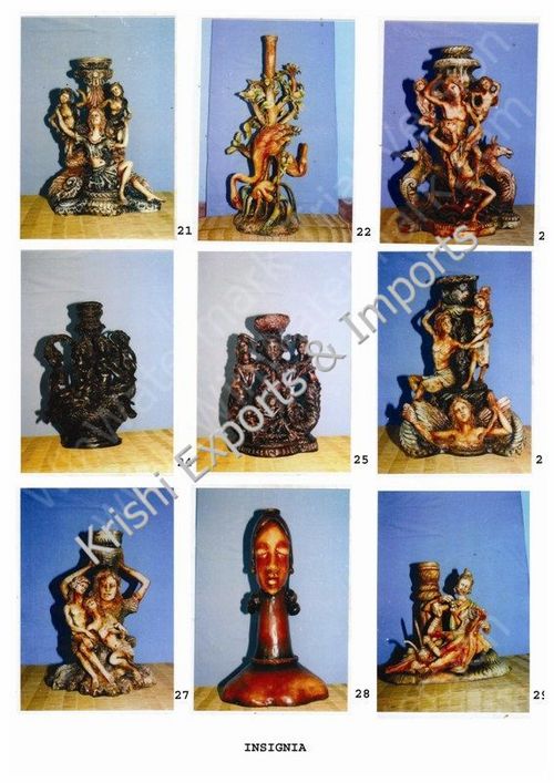 DECORATIVE FRAMES, WALL HANGINGS, MODELS, WALL CLOCKS
