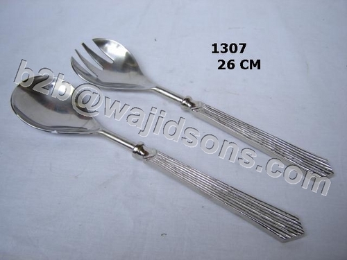 stainless steel corner bead salad server