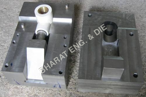 Injection moulding Die for Elbow