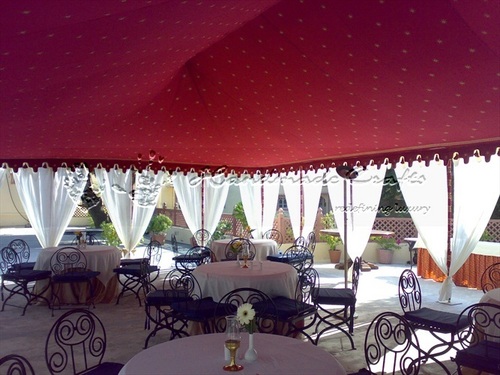 Outdoor Dining Tents