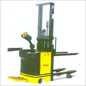Fully Electric Stacker