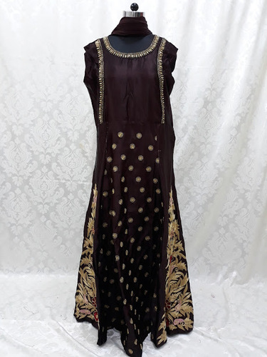 Glossy Ladies Salwar Suit Age Group: 20-35