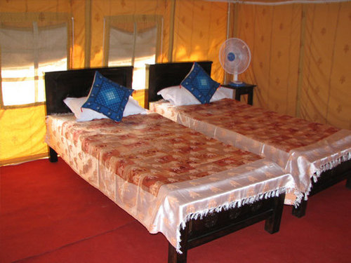 Traditional Luxury Tents Furniture