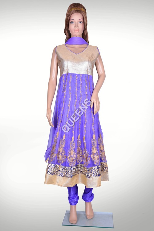 Salwar Kameez Age Group: 20-40