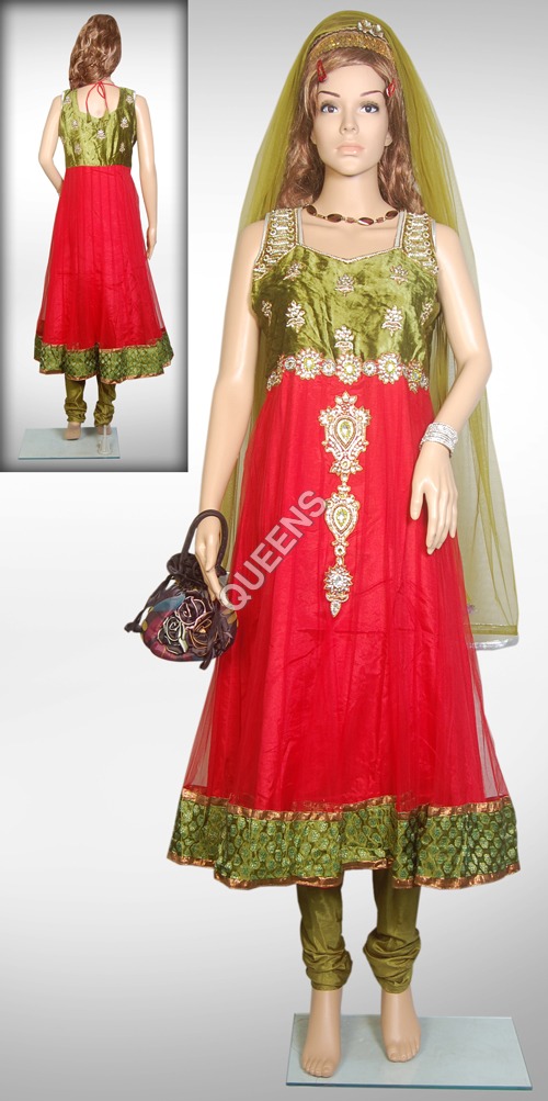 Punjabi Suit Age Group: 20-40