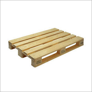 Pine Wooden Pallet - Heat Treated, 1000-2000 kg Weight Capacity | Durable, Safe Handling, Customizable Sizes, Environmentally Friendly