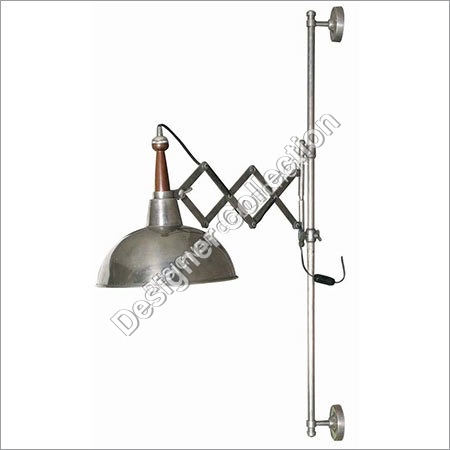 Brass Scissor Wall Lamp