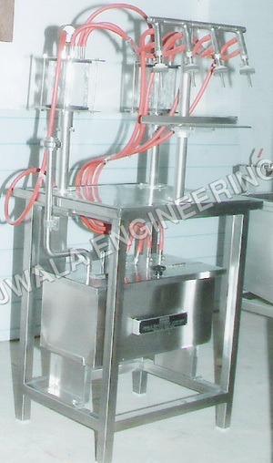 Vacuum Filling Machine