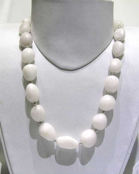 White Quartz Tumble String - 18 Length