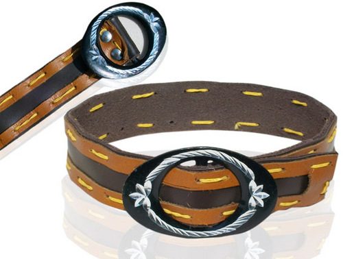 HIGH QUAILITY TWO LAYER LEATHER DOG WITH CRYSTAL ACCESSORIES COLLAR (L063C)