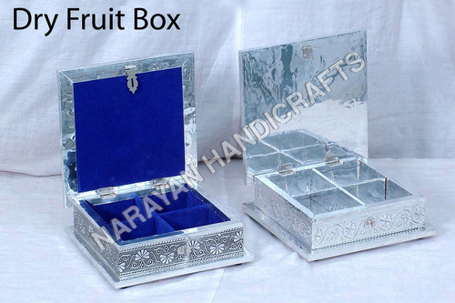 Small Dryfruit Box
