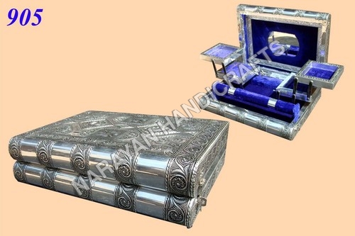 Makeup Box