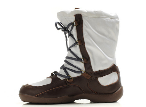 UGG AUSTRALIA WOMEN'S NADALEEN 5740 BOOTS WHITE