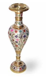 DECORATIVE BRASS ITEMS