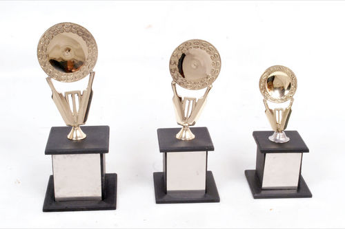 SPORTS TROPHY