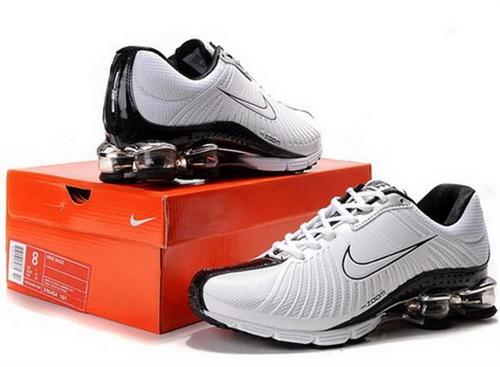 Nike Shox R4-3380
