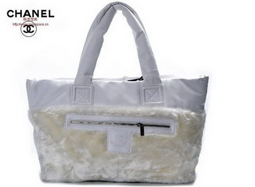Fashionable Chanel Handbags